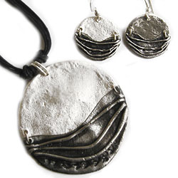 Circle Necklace and Earring Set