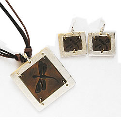 Dragonfly Necklace and Earring Set - Click Image to Close