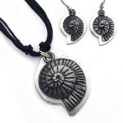 Nautilus Necklace and Earring Set - Click Image to Close