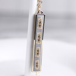 Linen Vertical Bar Necklace (Gold)