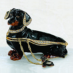 Dachshund Hinged Box with Necklace (Black)