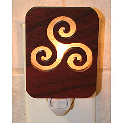 Triskelion Night Light (Padauk Wood & Silver Mica)